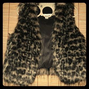 Rezrekshn by Esther Chen - (VS)- Faux Fur Vest